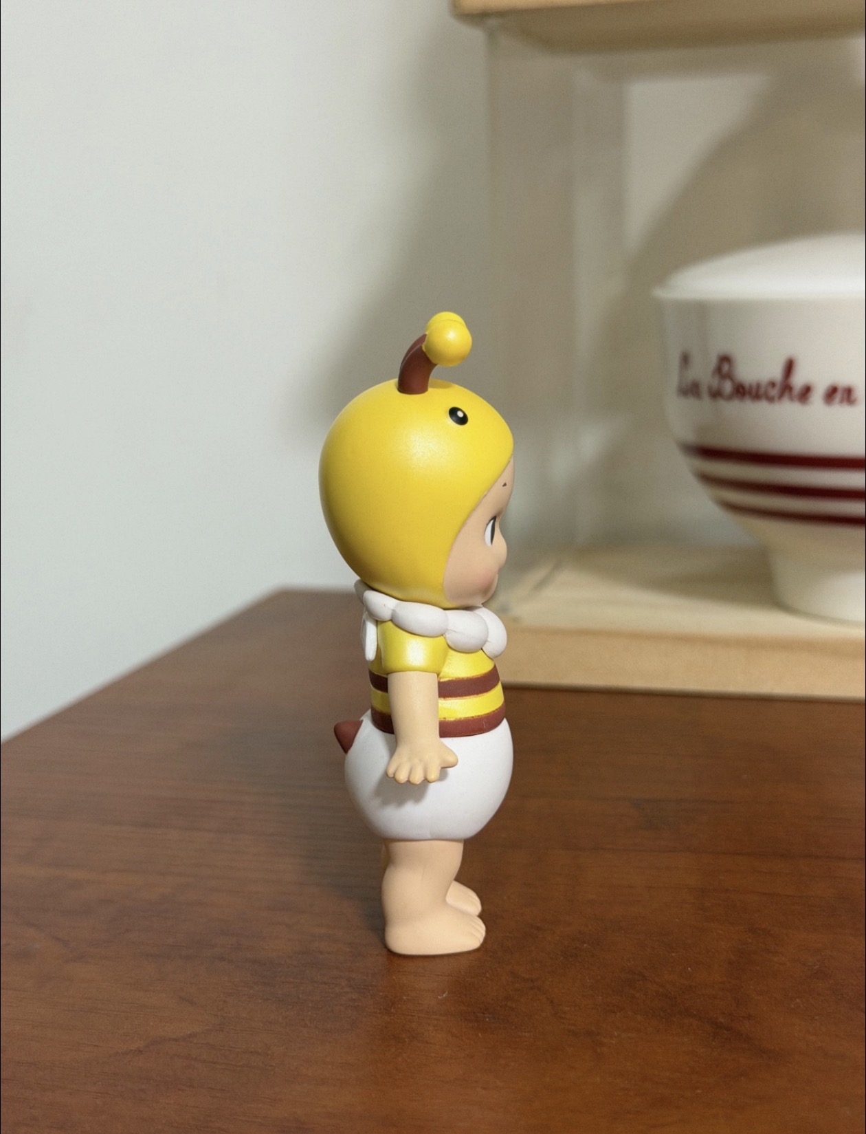 Sonny Angel Bug‘s World Series Secret Bee 4