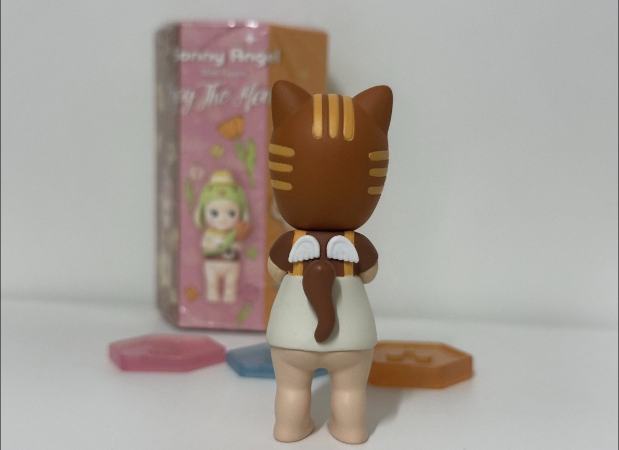 Sonny Angel Enjoy the Moment Relaxing Moment Coffee Latte Cat 2