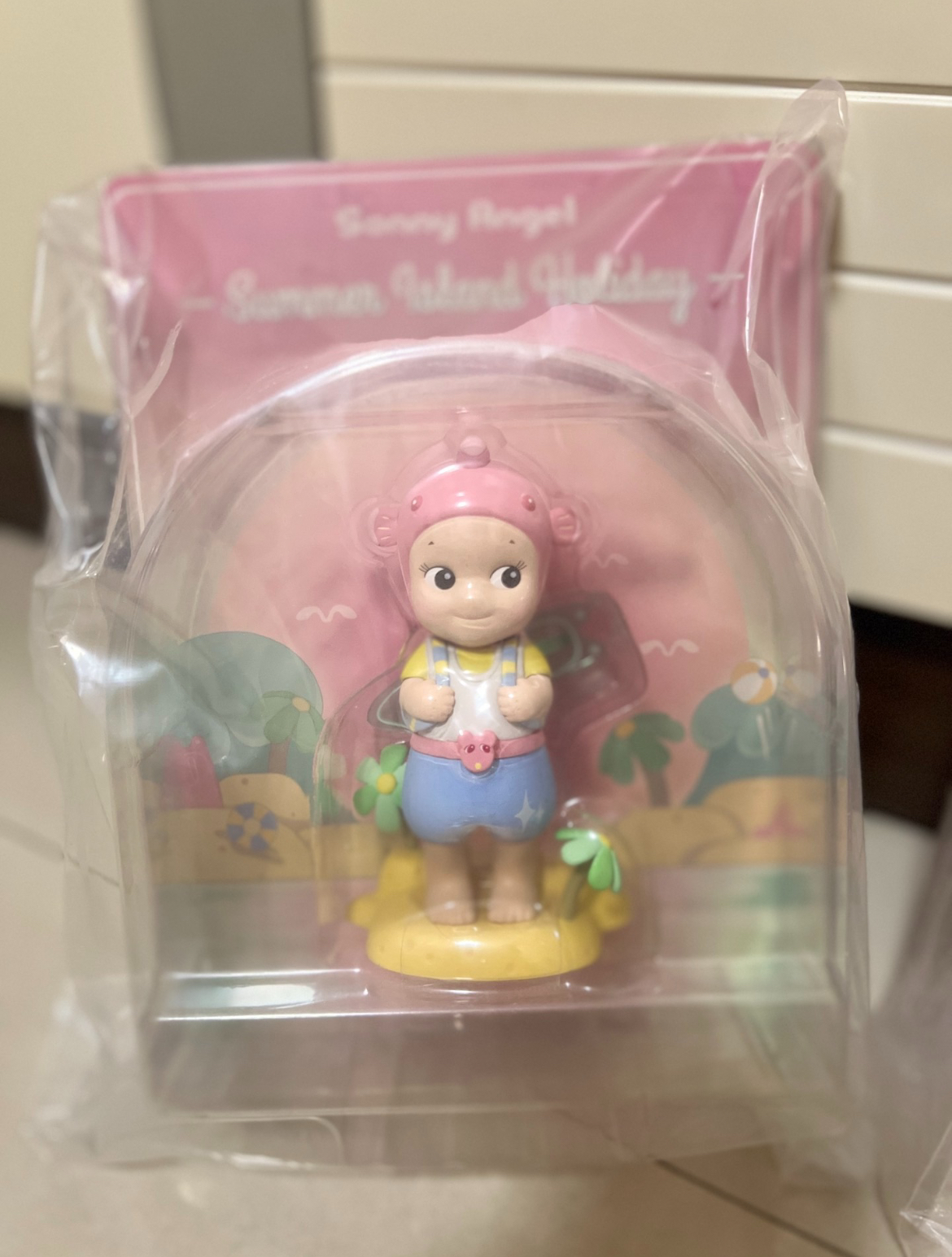 Sonny Angel Mini Figurine Summer Island Holiday Morning Glow